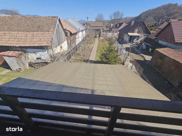 Casă cu Teren 500 Mp în Prundu Bârgăului