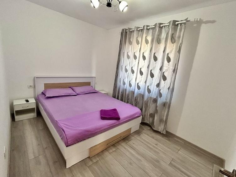 Casă cu 2 camere cu Teren 430 Mp în Central