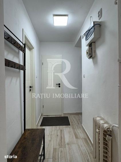 Apartament cu 2 camere, mobilat în Central
