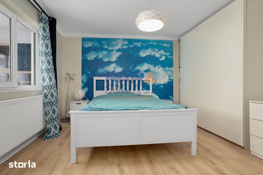 Casă cu 5 camere cu Teren 859 Mp în Central