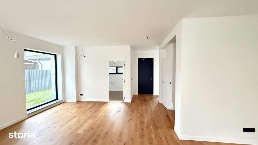 Casă cu 4 camere cu Teren 250 Mp în Central