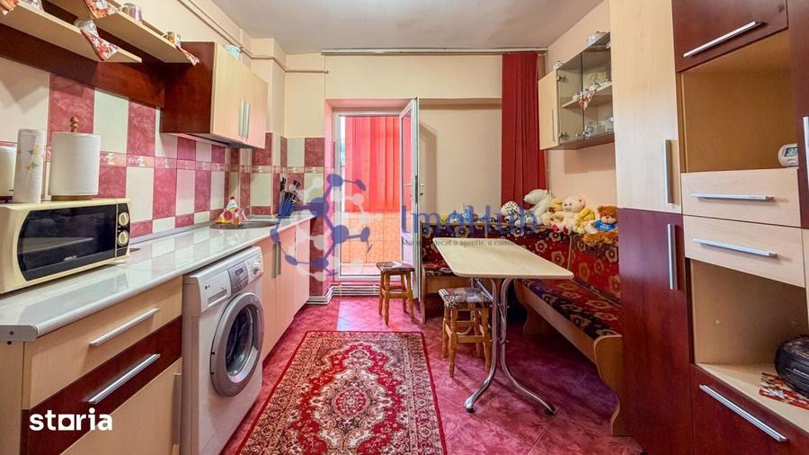 Apartament Gara, 3 camere decomandat, 80mp, 2 bai, Str.Arcu - 2