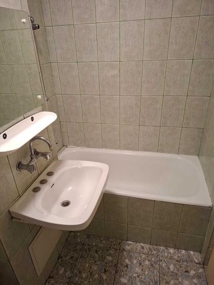 Garsonieră decomandată în Brazda lui Novac