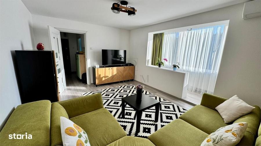 Apartament cu 3 camere decomandat în Șagului