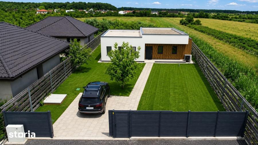 Casă cu 4 camere cu Teren 1082 Mp în Corbeanca