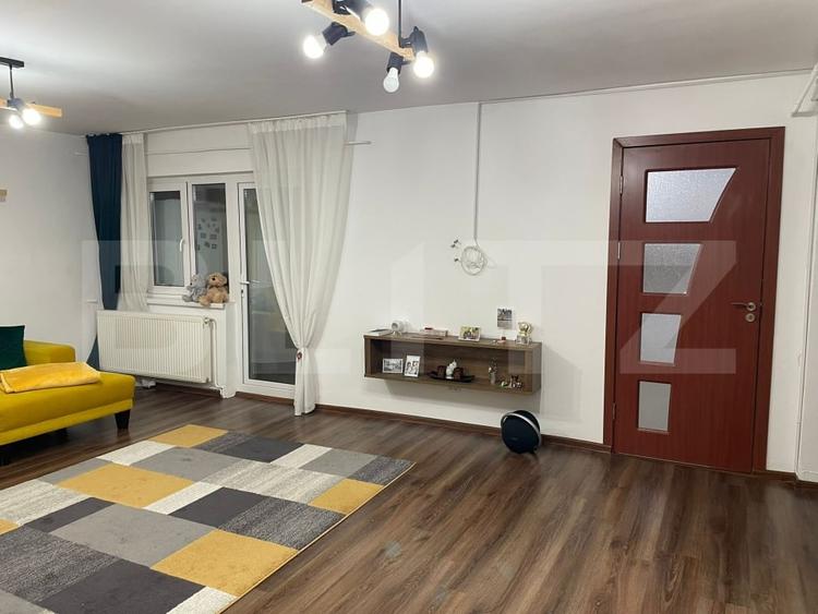 Apartament 3 camere, 74 mp, zona Micro 5 - 20