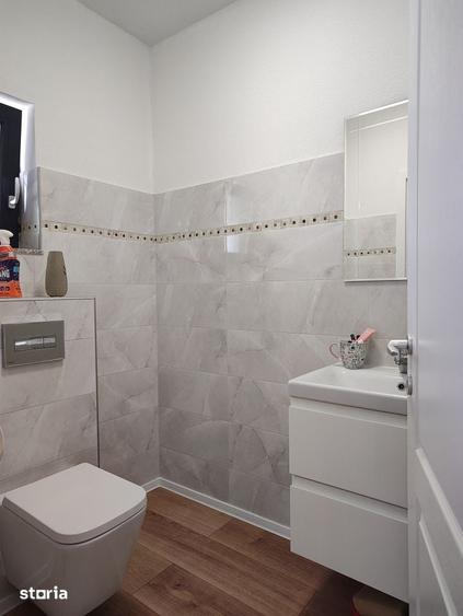 Casă cu 4 camere cu Teren 254 Mp în Apahida