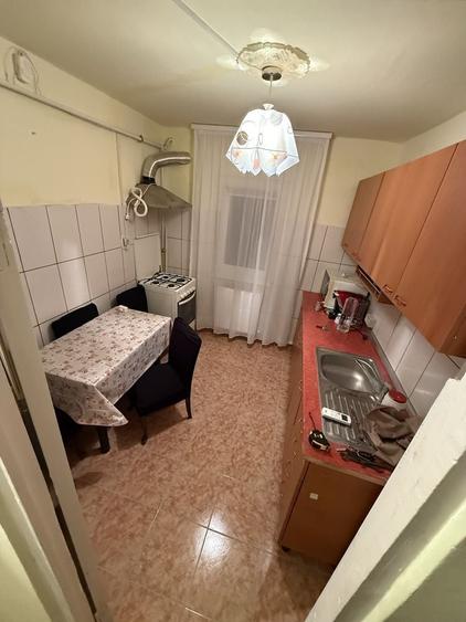 Ofer spre inchiriere, apart 2, str.Progresul(vis a vis Uzina de apa) - 5