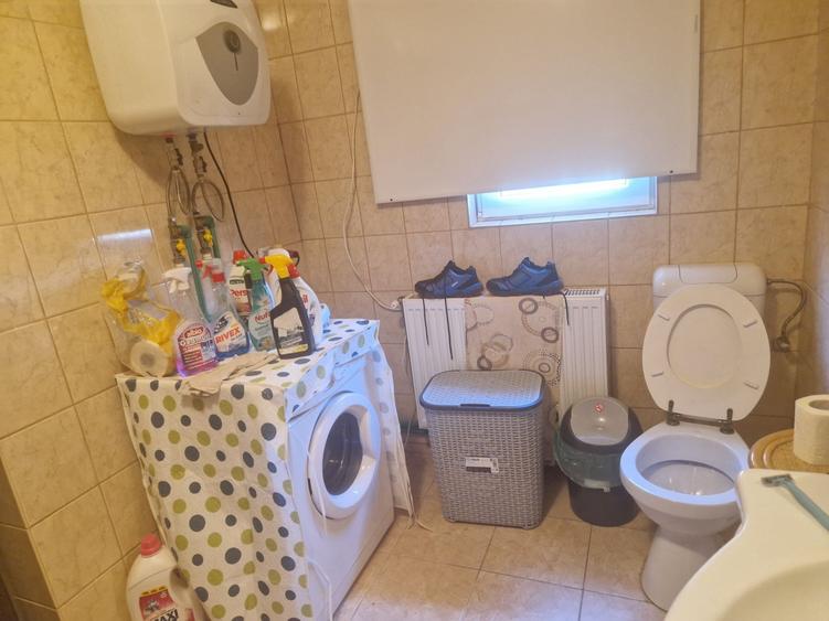 Casă cu 3 camere în Nazarcea
