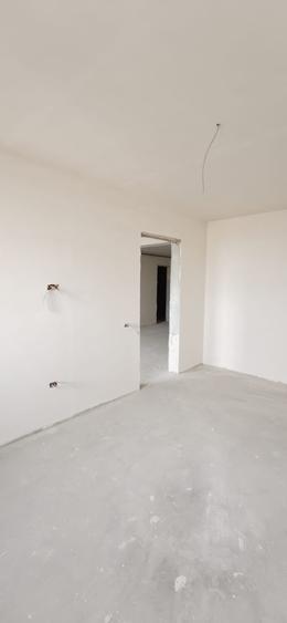 Apartament cu 2 camere decomandat în Tomis Plus