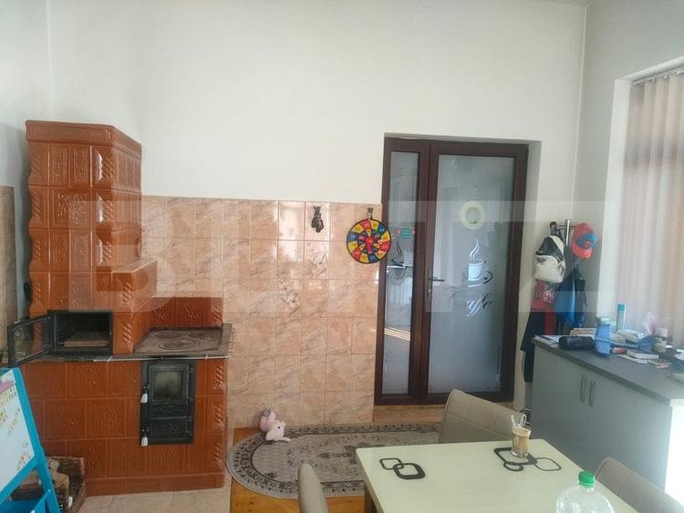 Casa 5 camere, 170mp, centru Solca - 12