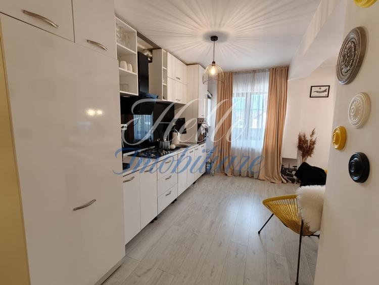 Apartament cu 2 camere semidecomandat, mobilat în Florești