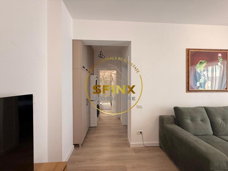 Apartament cu 2 camere semidecomandat, mobilat în P-ța Alba Iulia