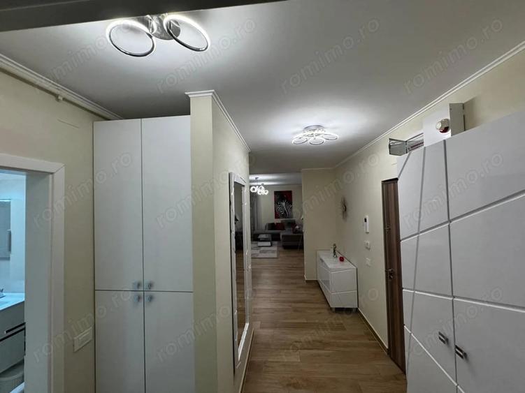 Apartament cu 2 camere semidecomandat în Dumbrăvița