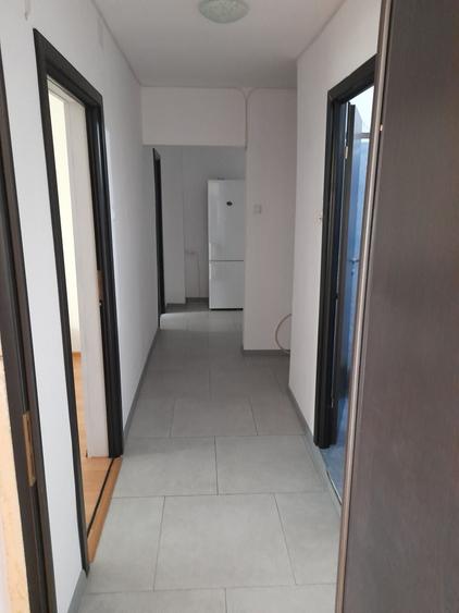 Apartament cu 2 camere decomandat în Turda
