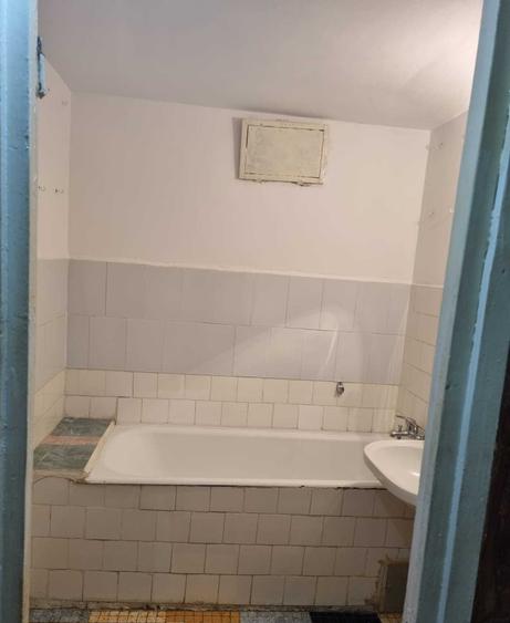 Apart3 Camere de Renovat Pret Bun Titan Liviu Rebreanu 2Bai Balcon Reabilitat - 4