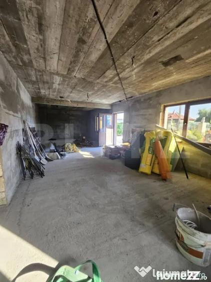 Casă cu 7 camere cu Teren 523 Mp în Central