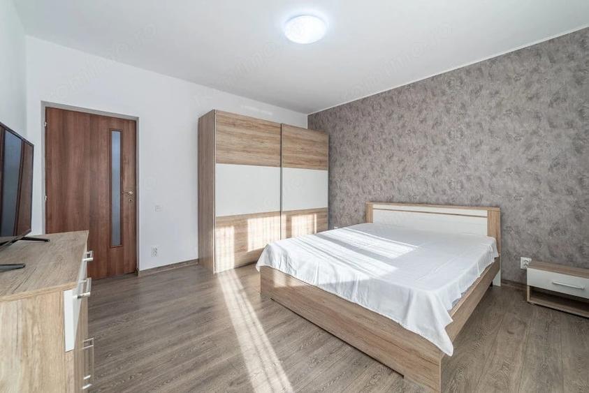 Apartament cu 3 camere decomandat în Ștefănești