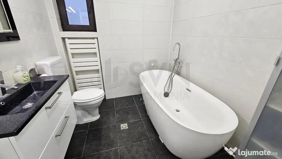 Apartament cu 3 camere decomandat în Casin