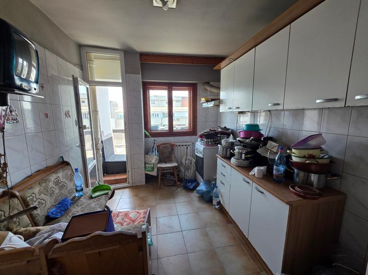 Apartament cu 2 camere decomandat în Tineretului
