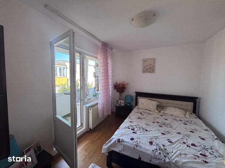 Apartament cu 3 camere decomandat în Dâmbu Pietros