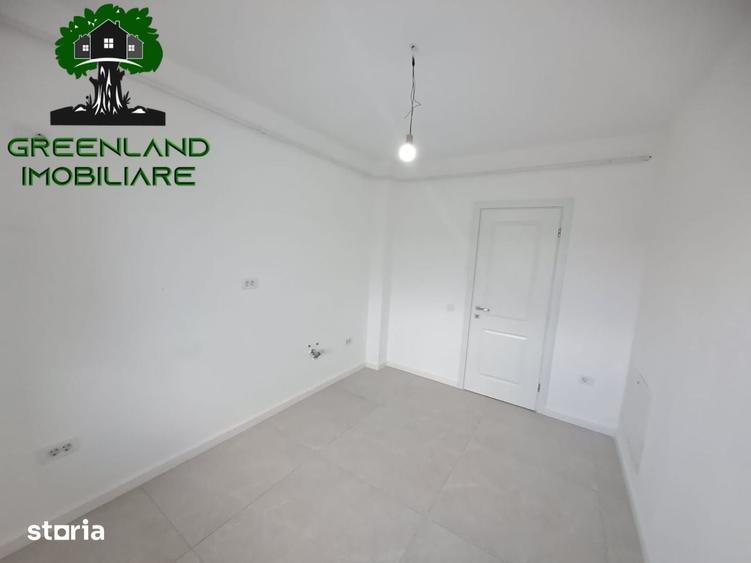Garsonieră decomandată în Bucium