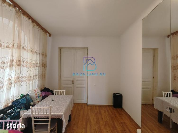 Casă cu 6 camere cu Teren 156 Mp în Ferdinand