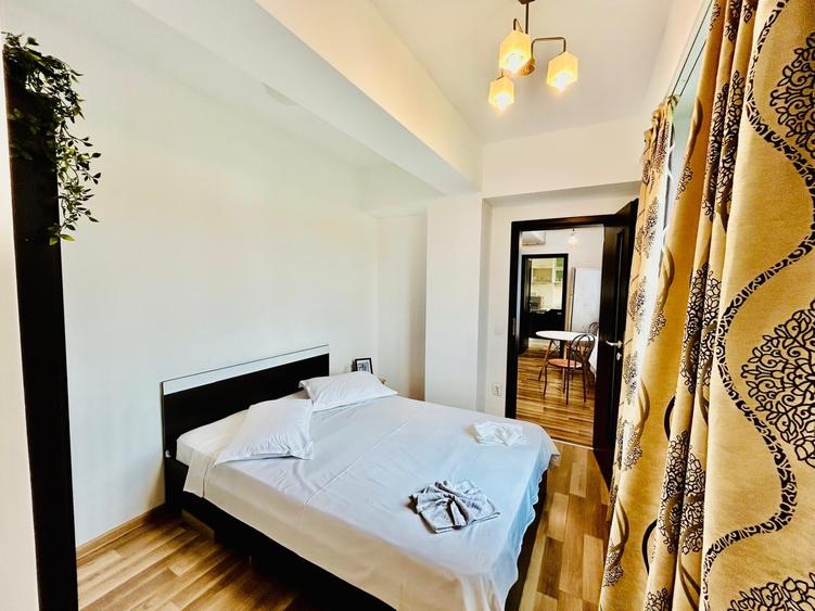 Apartament cu 3 camere semidecomandat în Ultracentral