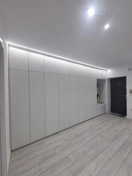 Apartament cu 4 camere în Central