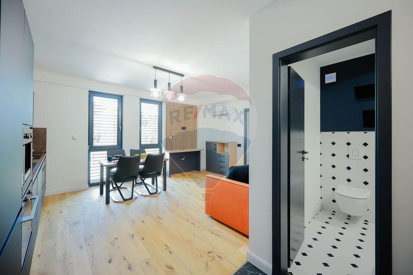 Apartament cu 2 camere nedecomandat, mobilat în Ultracentral