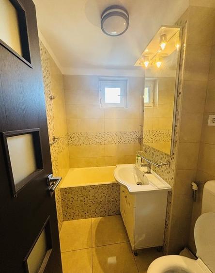 Apartament cu 3 camere semidecomandat, mobilat în Obor
