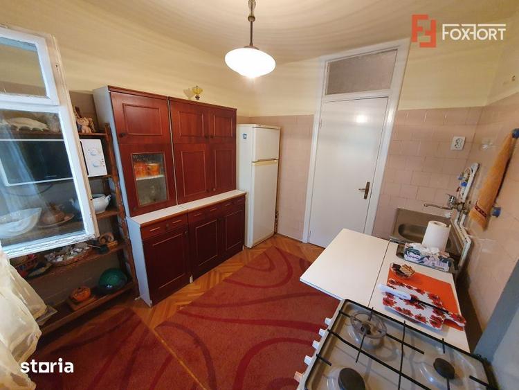 Apartament 3 camere, decomandat, etaj 1, zona Vladeasa - 13