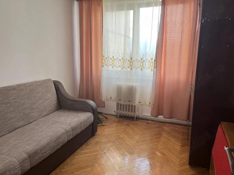 Apartament cu 2 camere decomandat în Exterior Vest