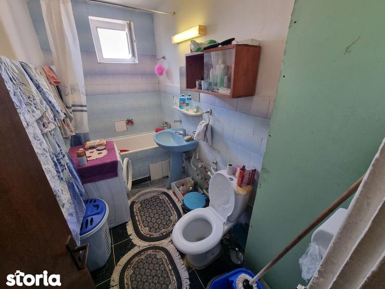 Apartament cu 3 camere în Far