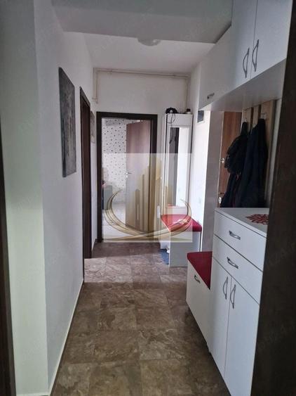 Apartament cu 2 camere decomandat, mobilat în Berceni