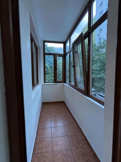 Apartament cu 3 camere în Obor