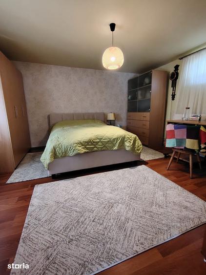 Casă cu 3 camere cu Teren 1516 Mp în Remetea Mare