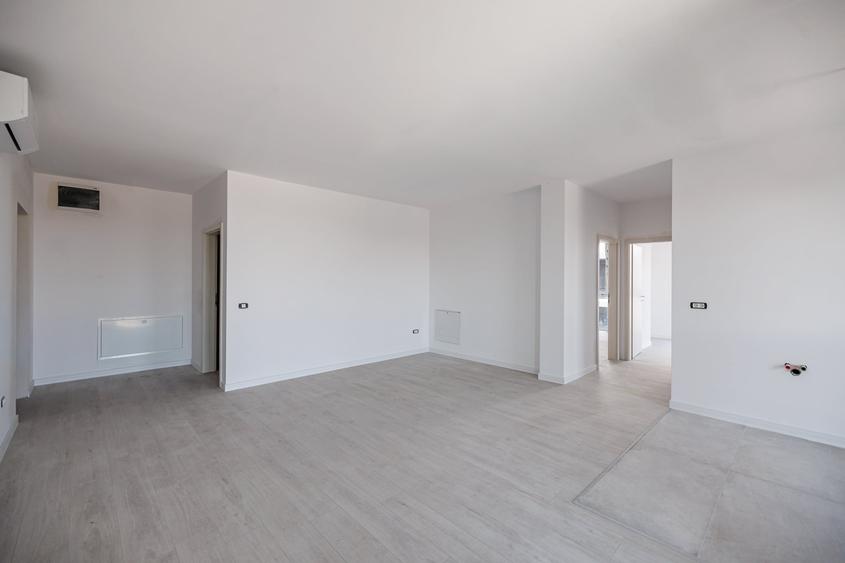 Apartament cu 3 camere decomandat în Mehala