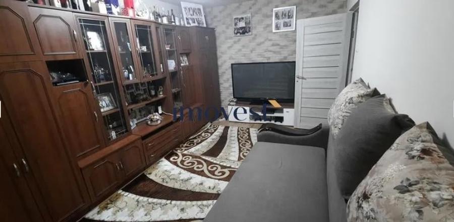 Apartament cu 3 camere decomandat în Carpați 1