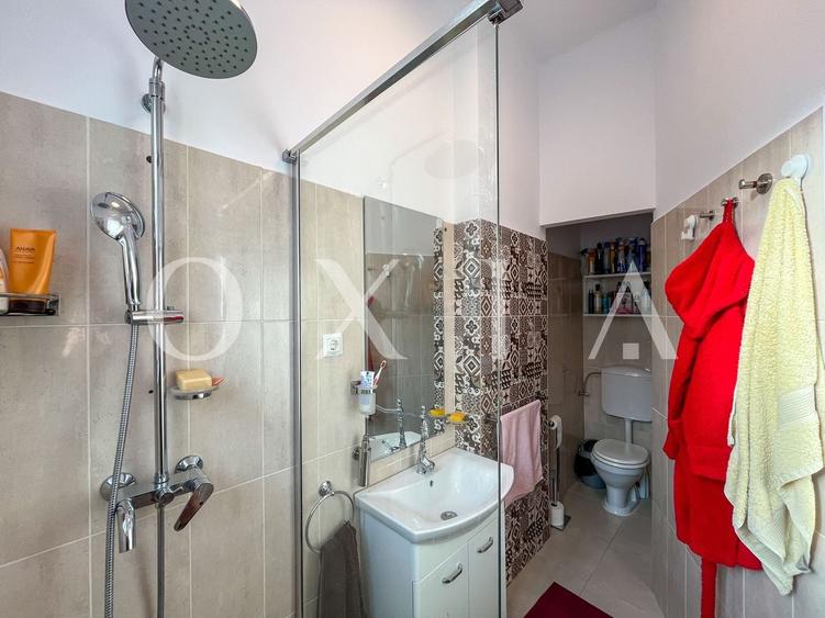 Apartament cu 2 camere decomandat, mobilat în Ultracentral