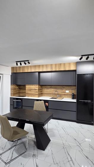 Apartament cu 2 camere decomandat în Palazu Mare