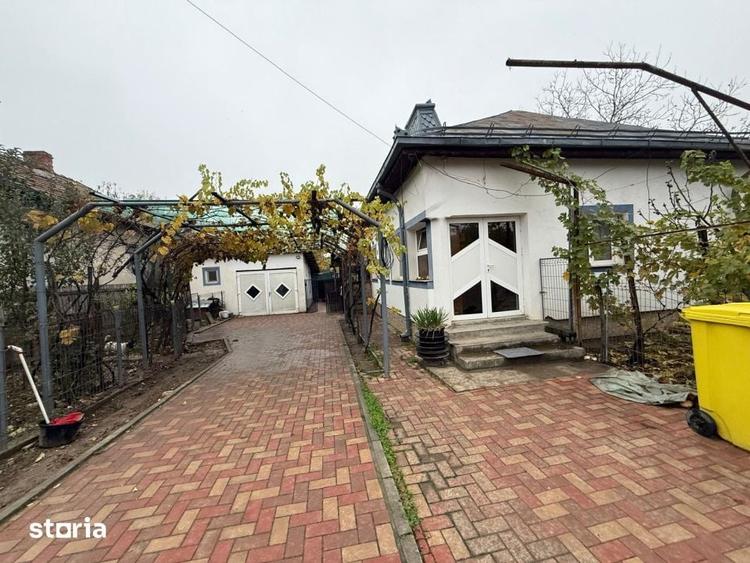 Casă cu 4 camere cu Teren 814 Mp în Brestei