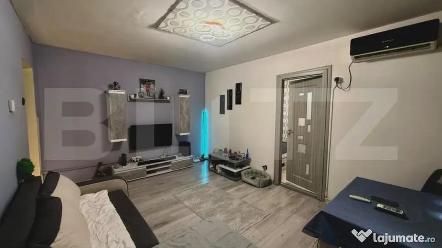 Apartament cu 2 camere decomandat în Central