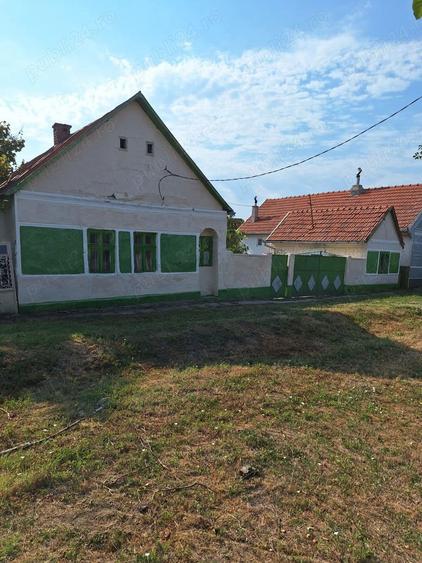 Casă cu 3 camere în Brestovăț