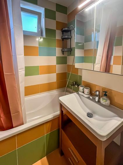 Apartament cu 3 camere decomandat în Ștrand