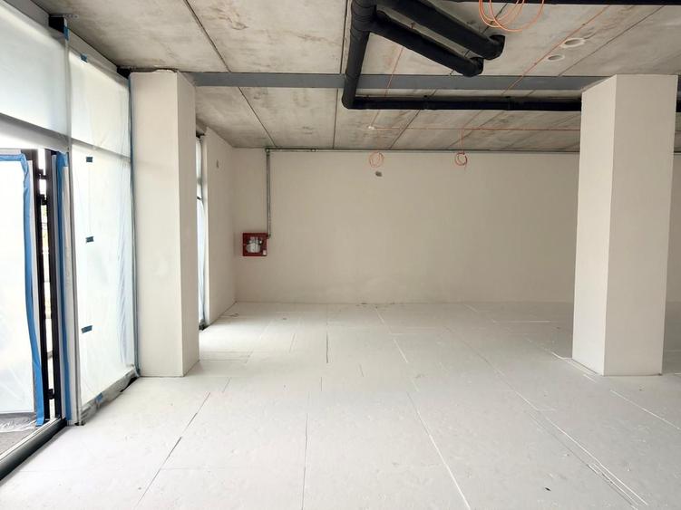 Spațiu comercial, de 200 mp, în Torontalului