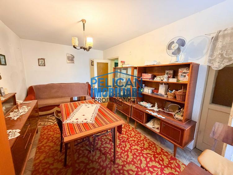 Apartament cu 2 camere decomandat în Spitalului