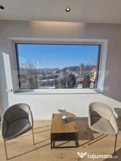 Casă cu 8 camere cu Teren 860 Mp în Central