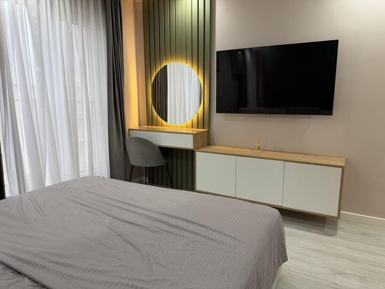 Apartament cu 3 camere decomandat în Tunari