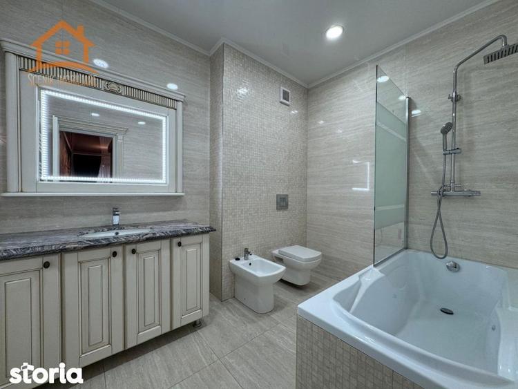 Apartament cu 4 camere decomandat, mobilat în Tractorul